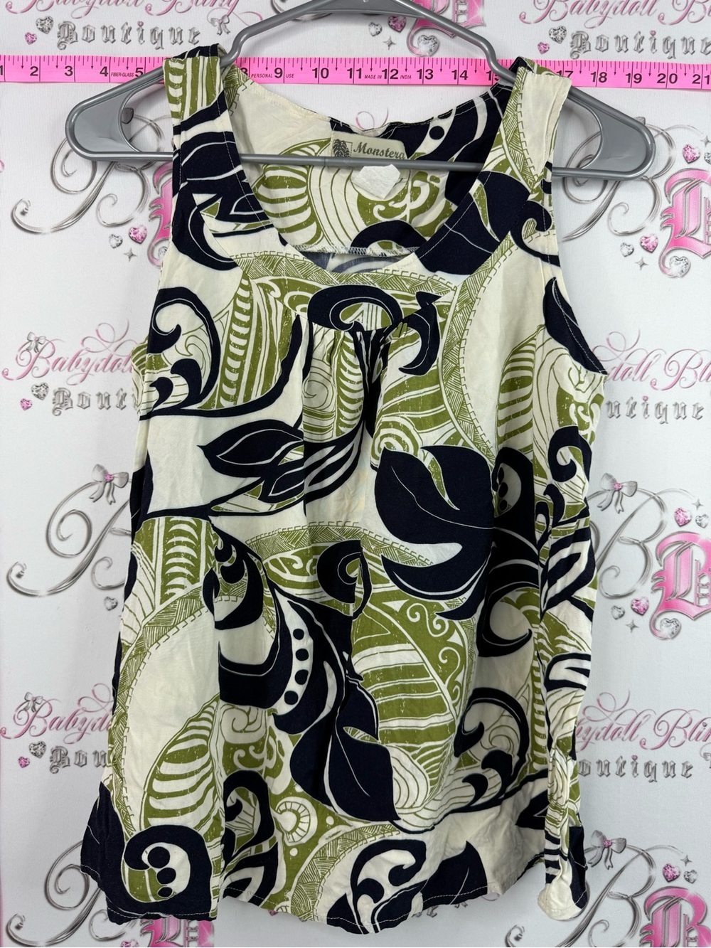 Monstera tank top tropical leafs Hawaii  Printed Scoop Neck Tank Top - Women
